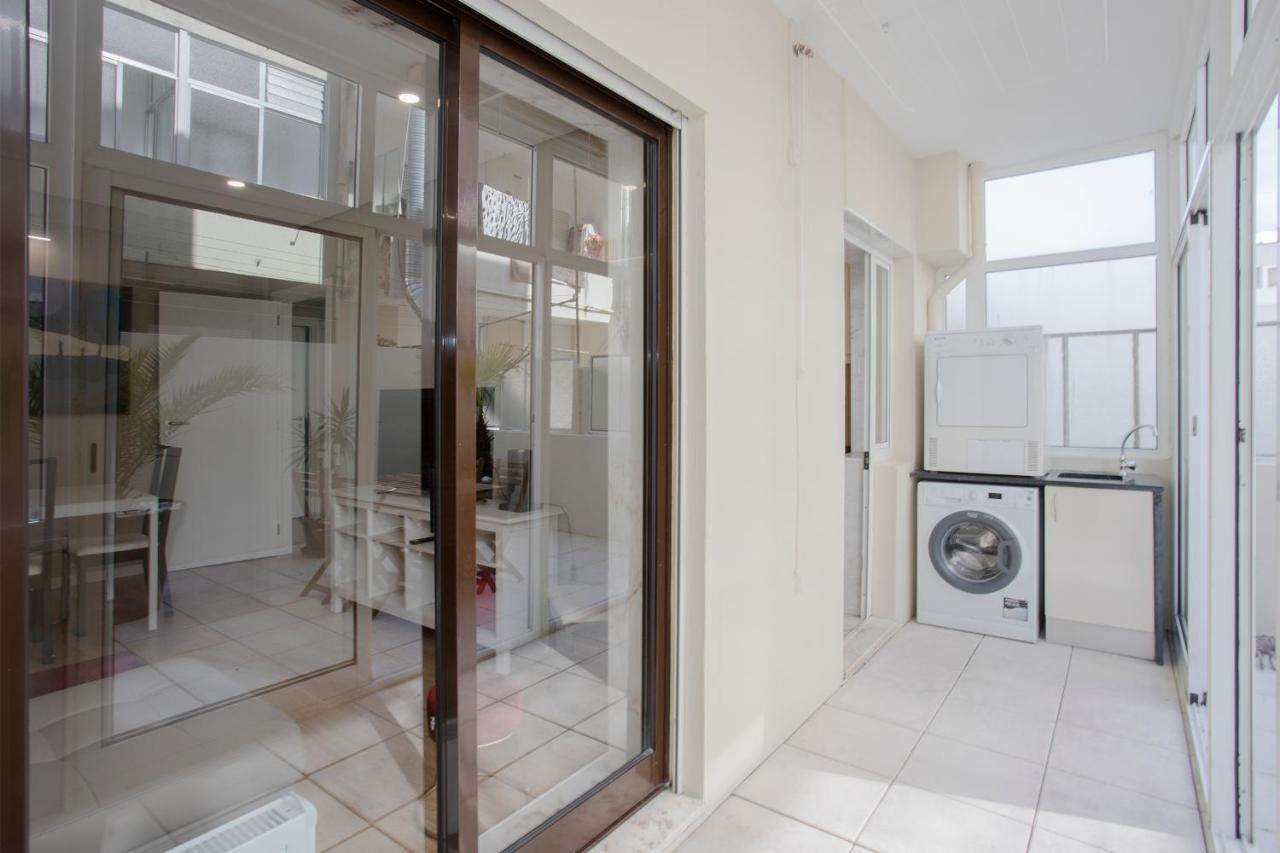 Liiiving In Porto - Terrace Downtown Apartment Luaran gambar